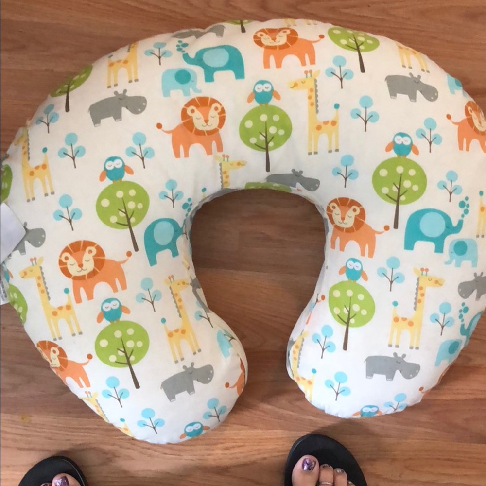 Boppy pillow